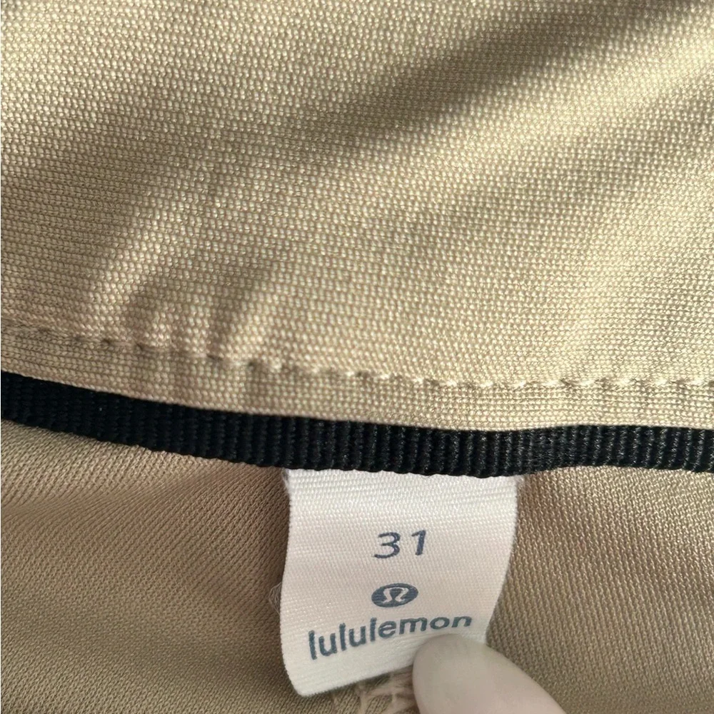 lululemon slim fit pants khaki beige size 31 stretch casual workwear